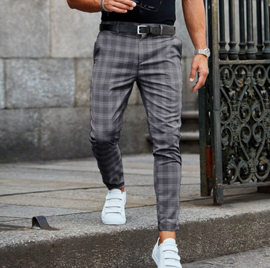 Close-Fitting Trousers With A Classic Check Design - Marlon