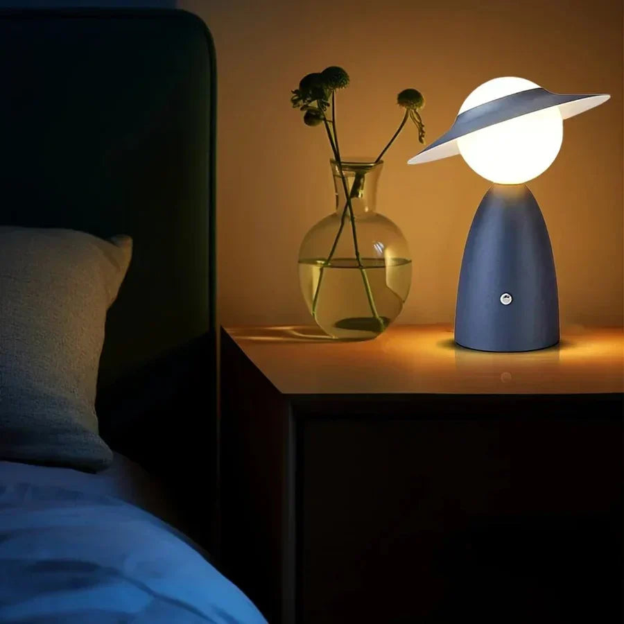 Wireless Table Lamp - LumiCharge