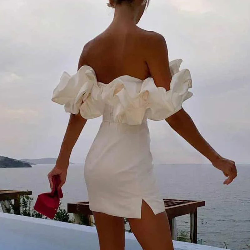 Dress with asymmetrical shoulder design – Elin