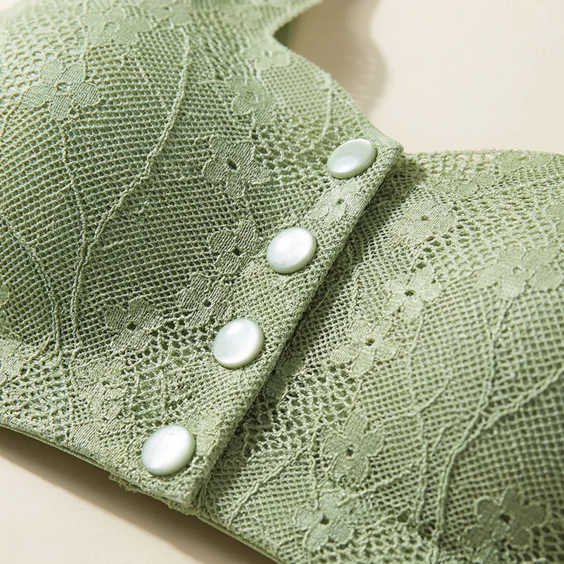 Everyday Front-Fastening Lace Bra - Svenja