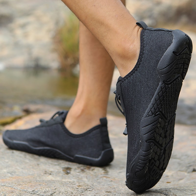 Barefoot sports shoes with non-slip sole – Leonis