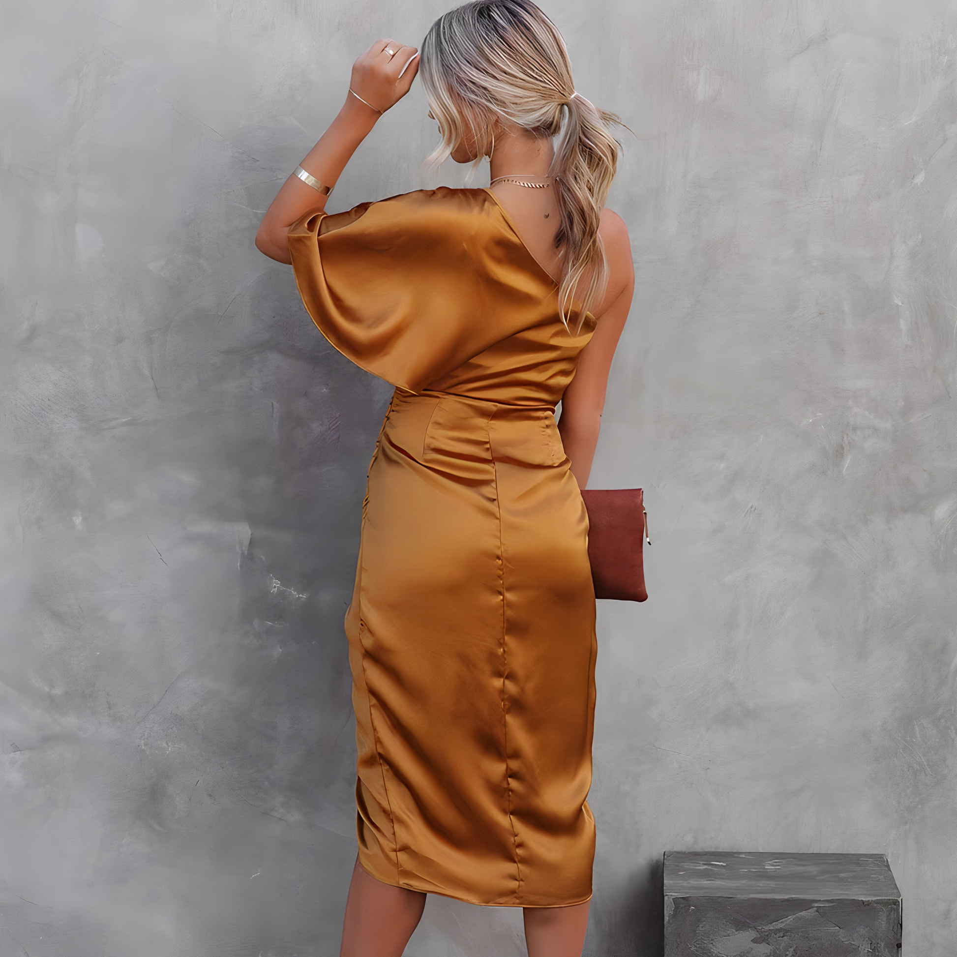 Figure-Flattering Dress For Special Occasions - Willie