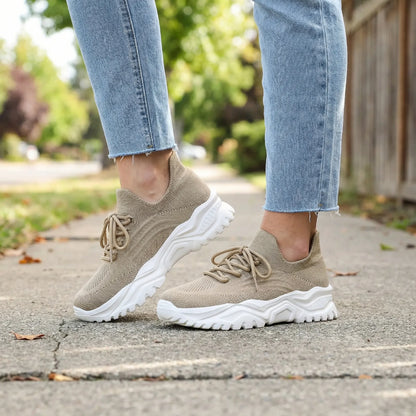 Flat Sports Shoe - Julika