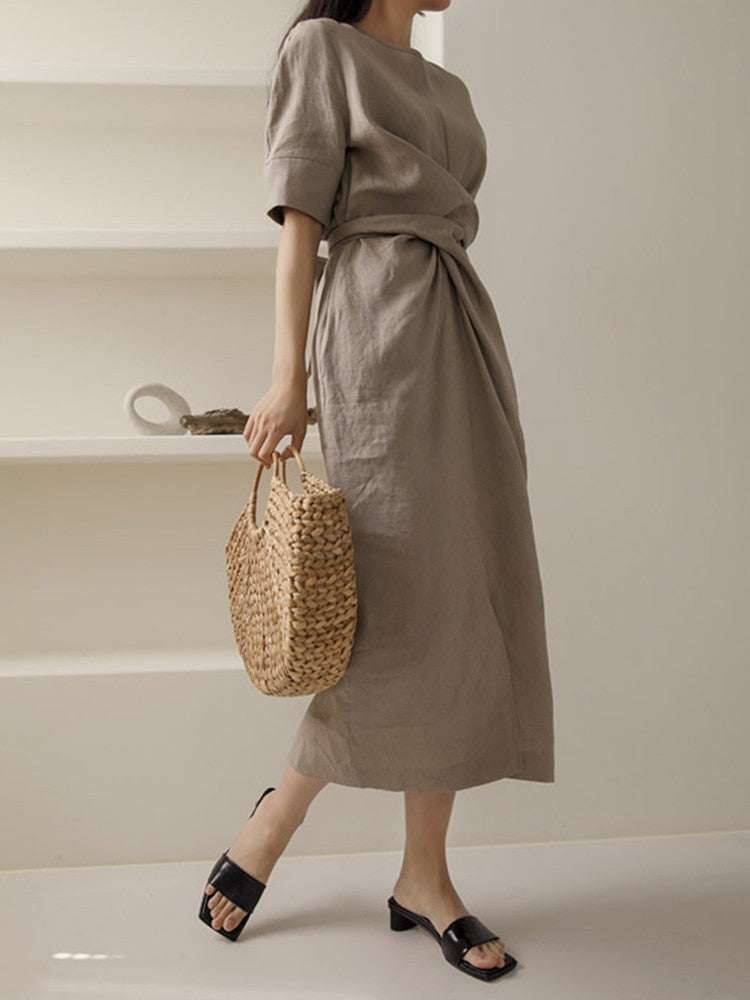 Lightweight khaki autumn dress with adjustable waistband – Isalie