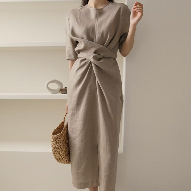 Lightweight khaki autumn dress with adjustable waistband – Isalie