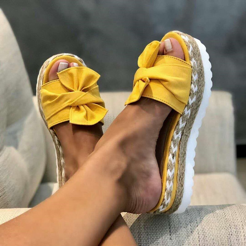 Trendy women's summer shoes with correction function and comfort sole – Selina