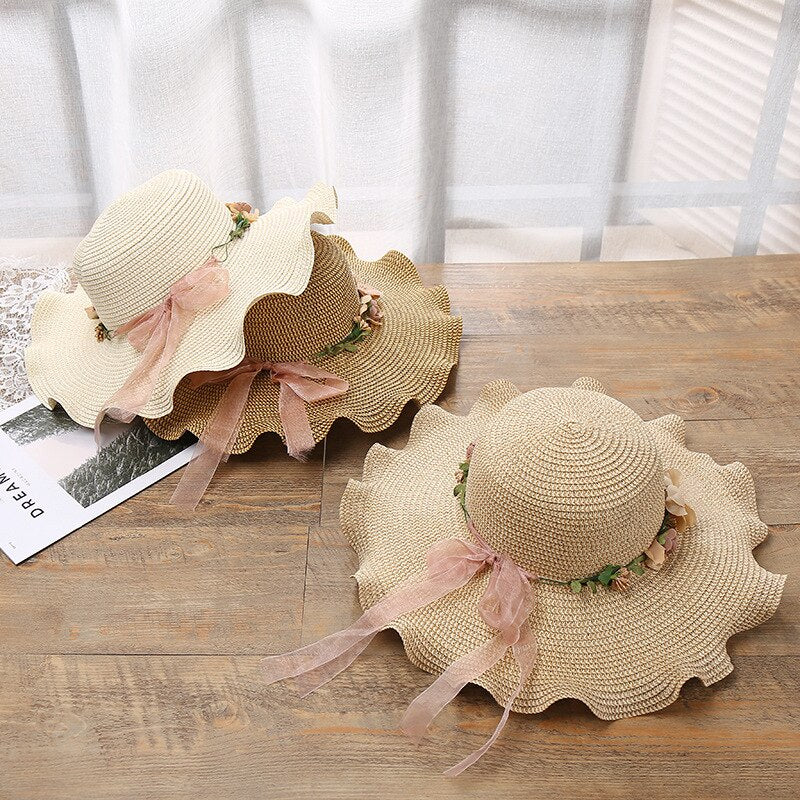 Summer hat with floral pattern – Liora