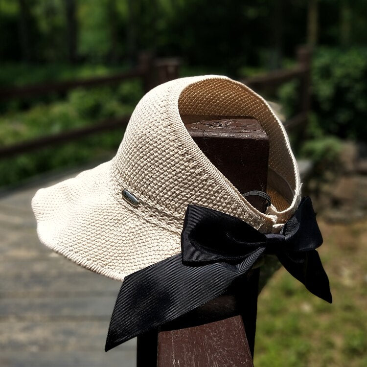 Trendy summer straw sun hat with ponytail opening - SonnenSchwung
