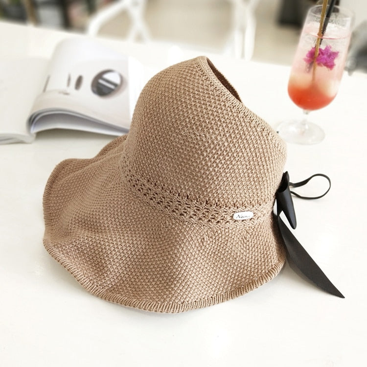 Trendy summer straw sun hat with ponytail opening - SonnenSchwung