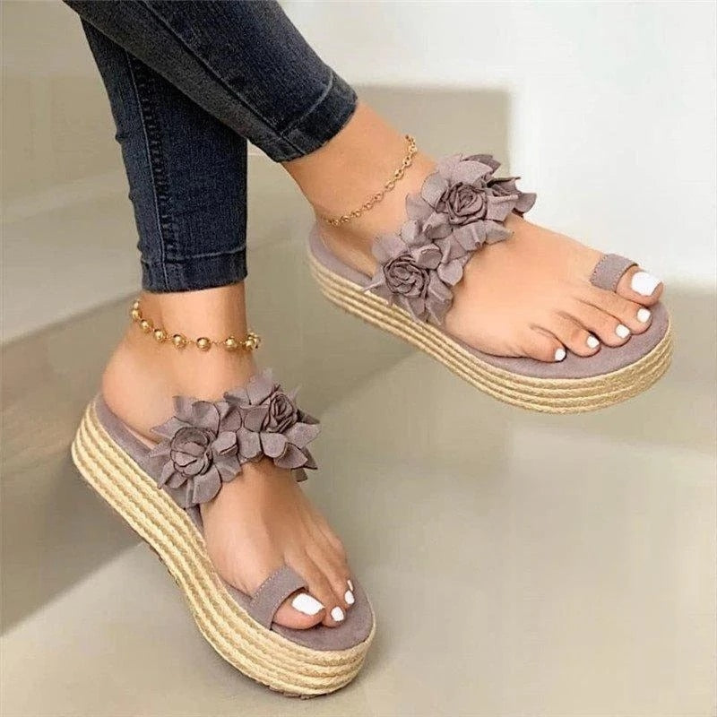 Comfortable women's orthopedic summer shoes with floral pattern – Linora