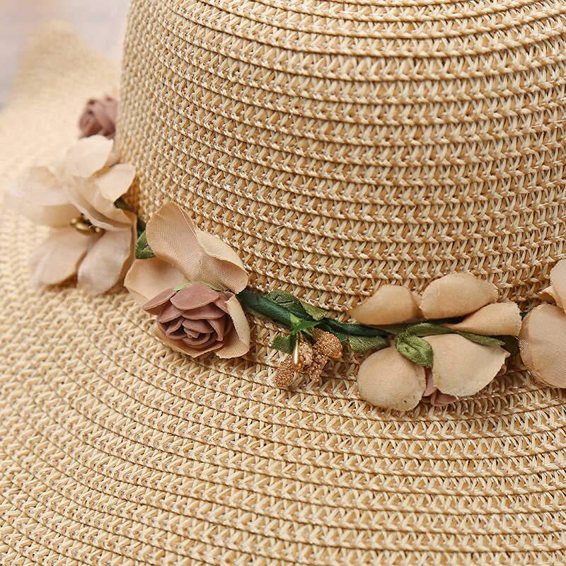 Summer hat with floral pattern – Liora