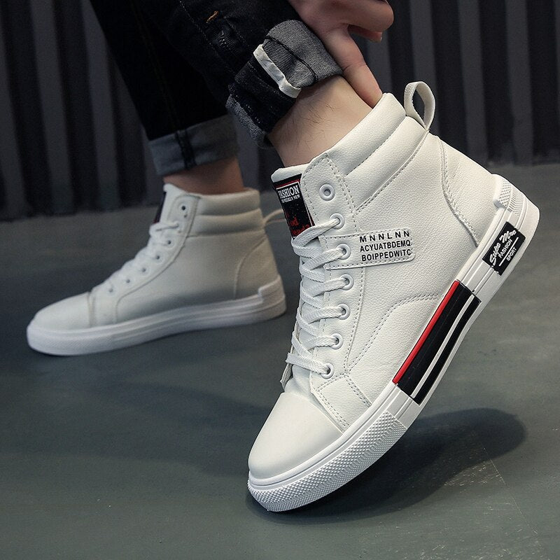 High-Top Men's Trainer With Lace-Up Fastening - Dallas
