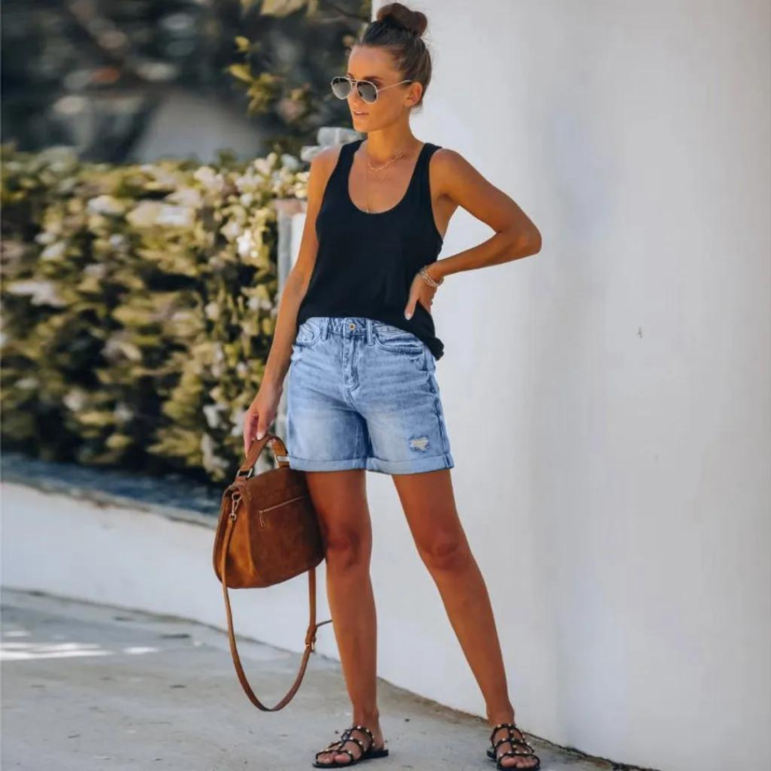 High-Waisted Denim Shorts With A Worn-In Look - Molly