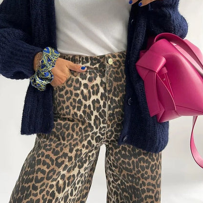 High-Waisted Jeans With Leopard Print - Rochelle