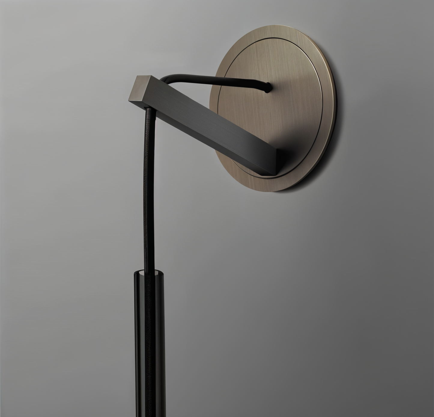 Minimalist Wall Lamp with Smoke Glass - Orvane