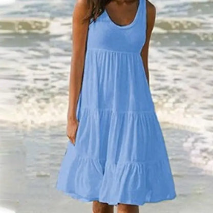 Trendy sleeveless mini dress with round neckline – Amelie