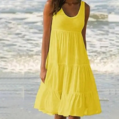 Trendy sleeveless mini dress with round neckline – Amelie