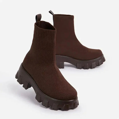 Ankle boots with chunky profile soles - Karolina