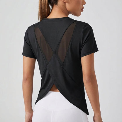 Kurzarm Sporttop Mit Rückendetail - Joyce
