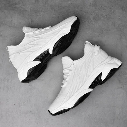 Discreetly stylish men's sneakers – MaxLift Boost