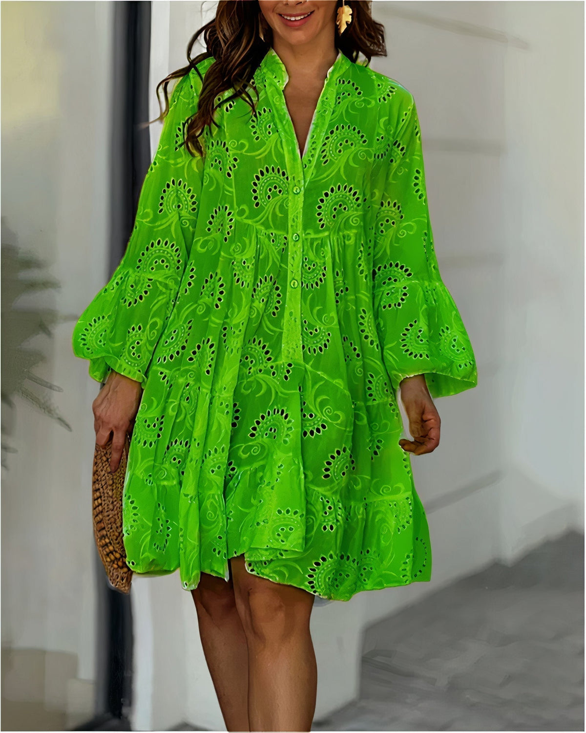 Cosy autumn dress with collar and V-neck – Sarah