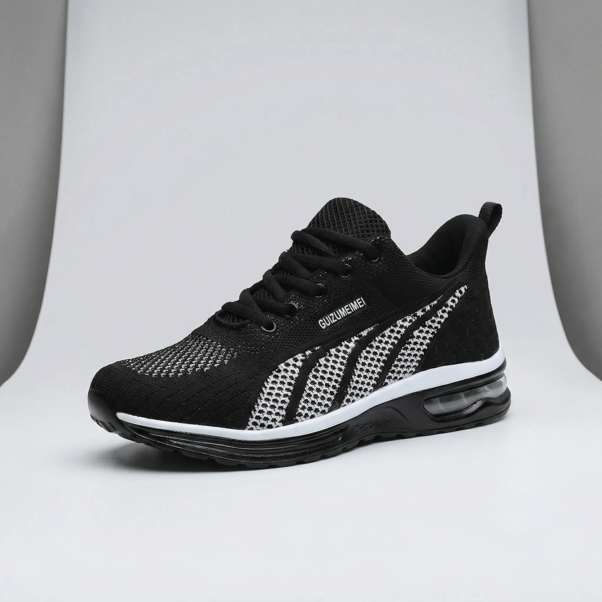 Lightweight Cushioned Sneaker - Gina