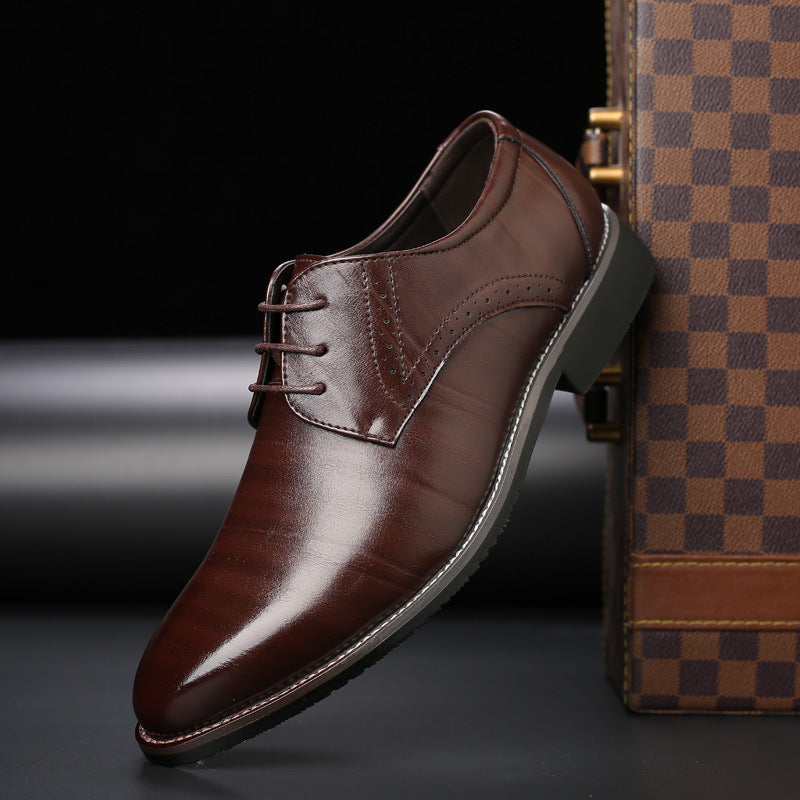 Lightweight Lace-Up With A Pointed Toe - Max