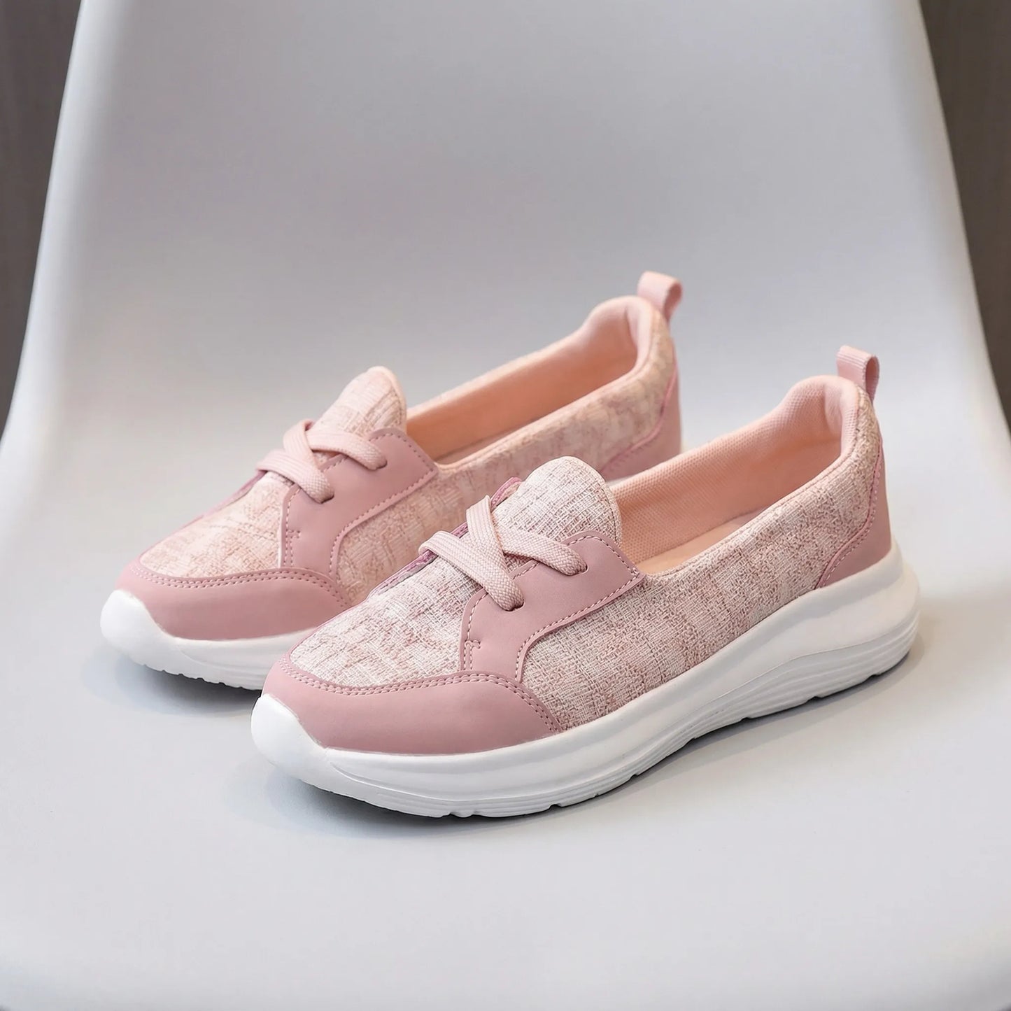 Lightweight Orthopaedic Trainers - Leticia