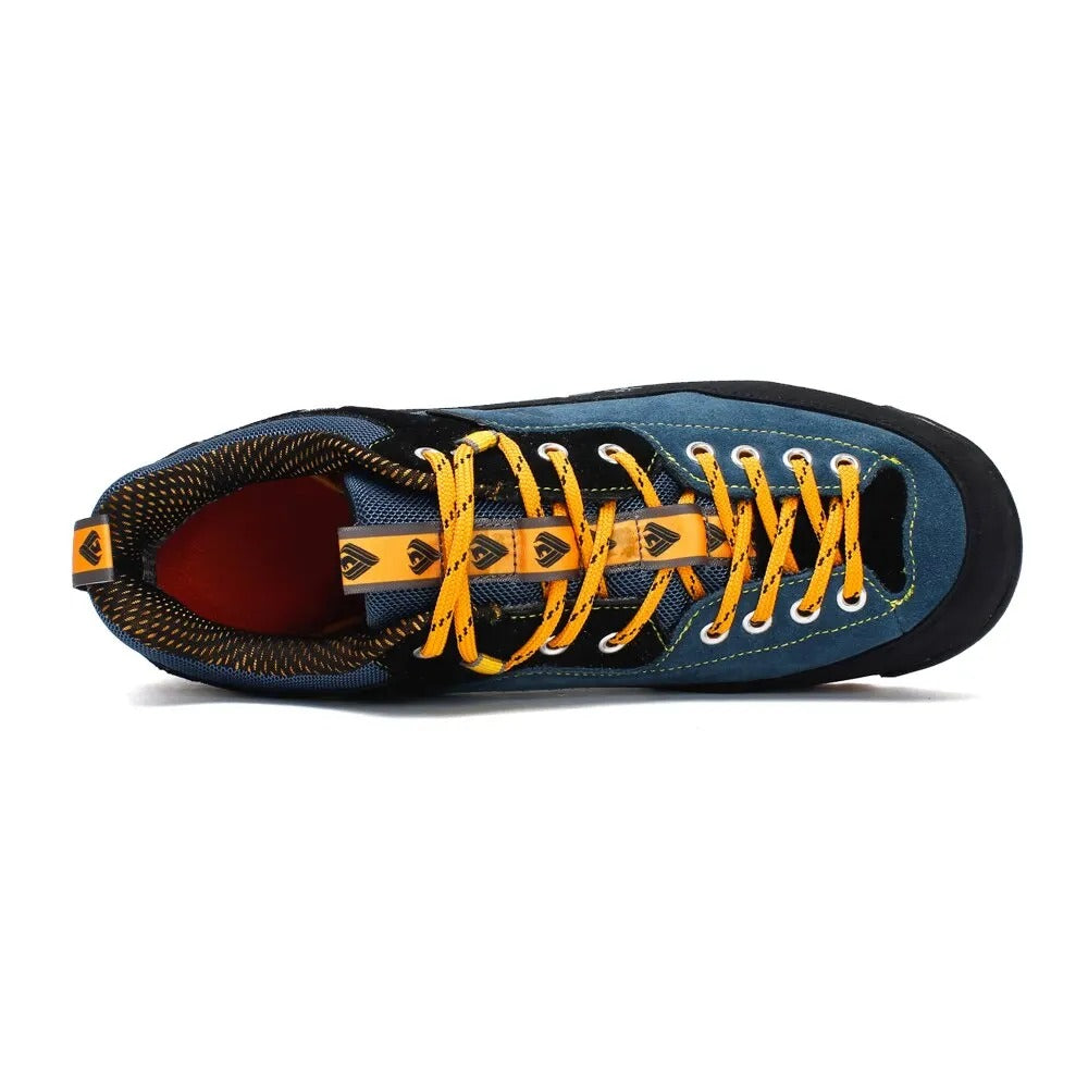 Low-Cut Outdoor Shoe With Lace Fastening - Adam