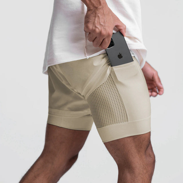 Trendy sports shorts with breathable material and side pocket – Marky