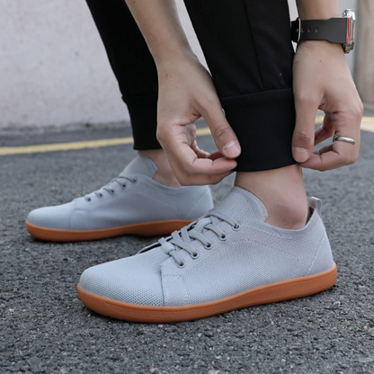 Minimalist Barefoot Sneaker With Flat Sole - Clark