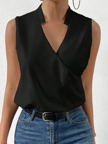 Stylish ladies' summer blouse with a flowing fit – Rania