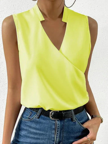 Stylish ladies' summer blouse with a flowing fit – Rania