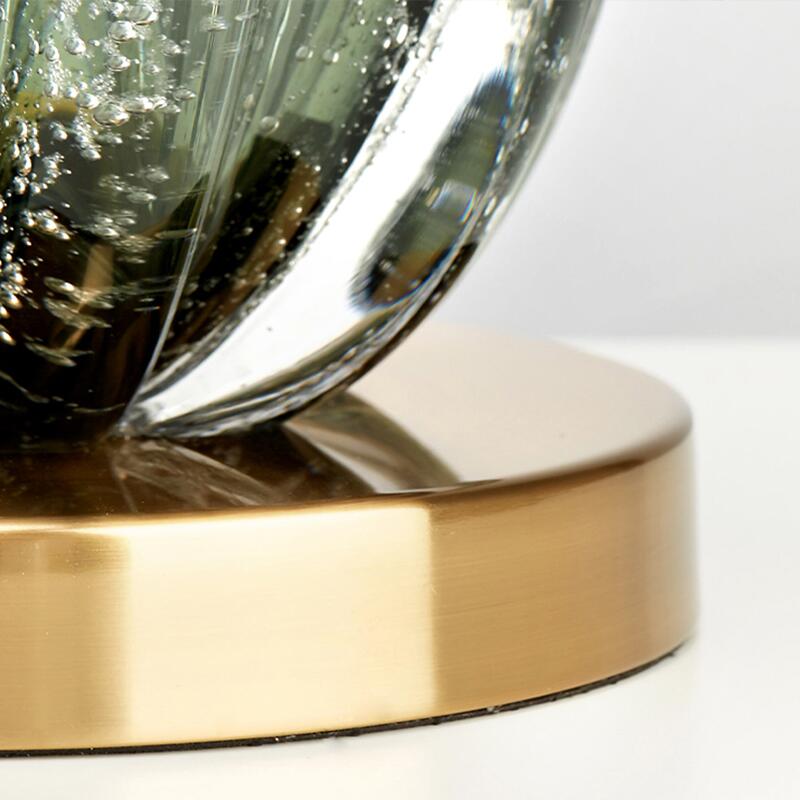 Modern Glass Base Table Lamp - Luminarex