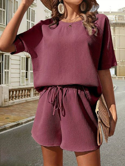 Light women's daywear with top and shorts – Ninae