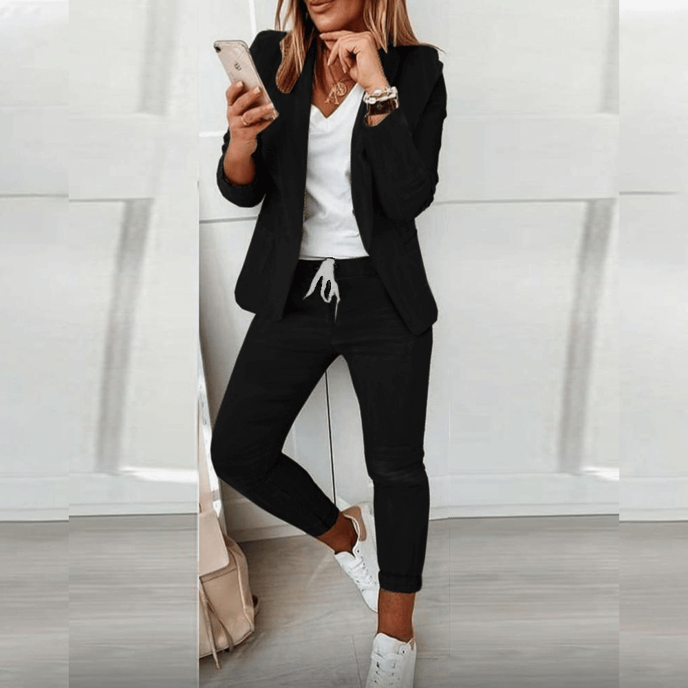 Stylish Ladies Outfit - Sophia