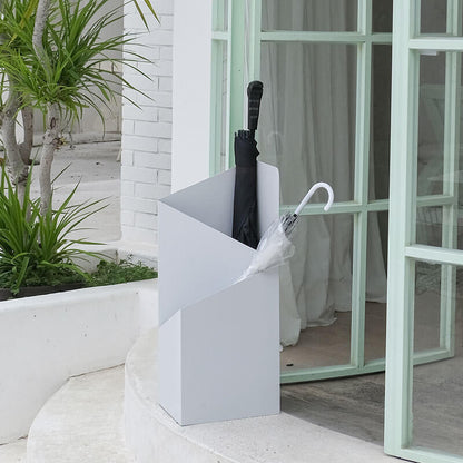 Umbrella stand with drip tray – Strömma