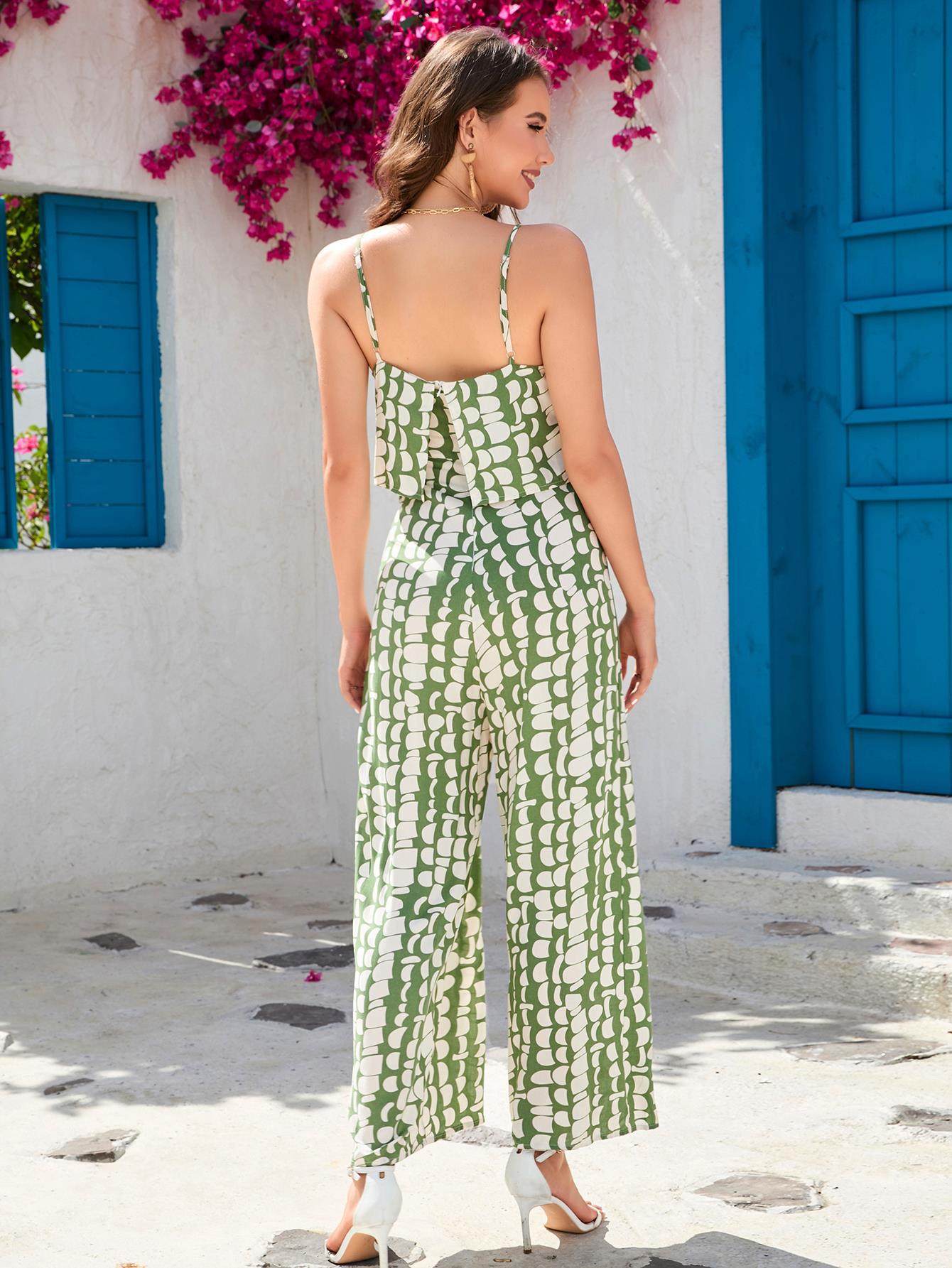 Two-piece green set with casual blouse and trousers – Naëlle