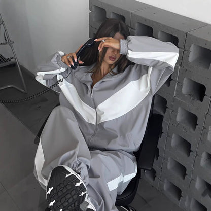 Women's Windbreaker Tracksuit Set with Wide-Leg Pants 1