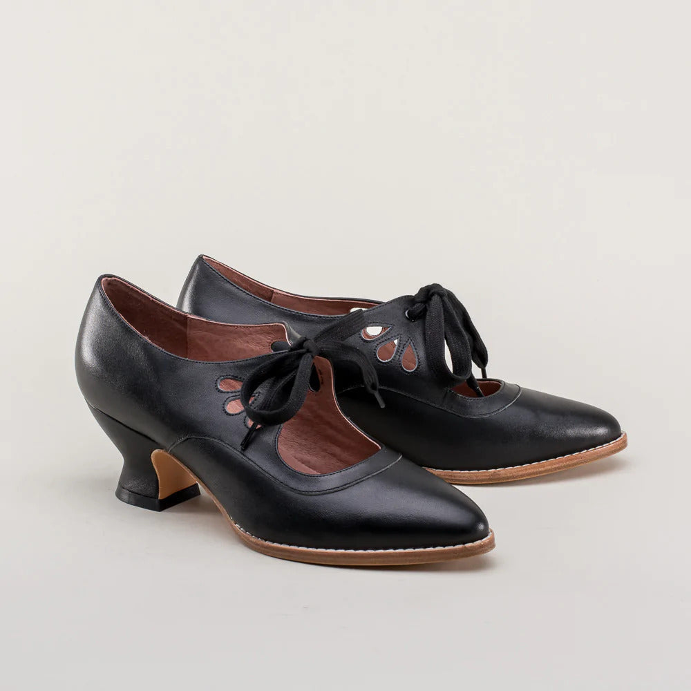 Orthopaedic leather pumps – Viviana