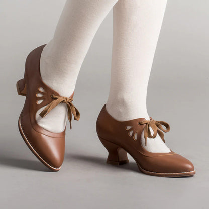 Orthopaedic leather pumps – Viviana
