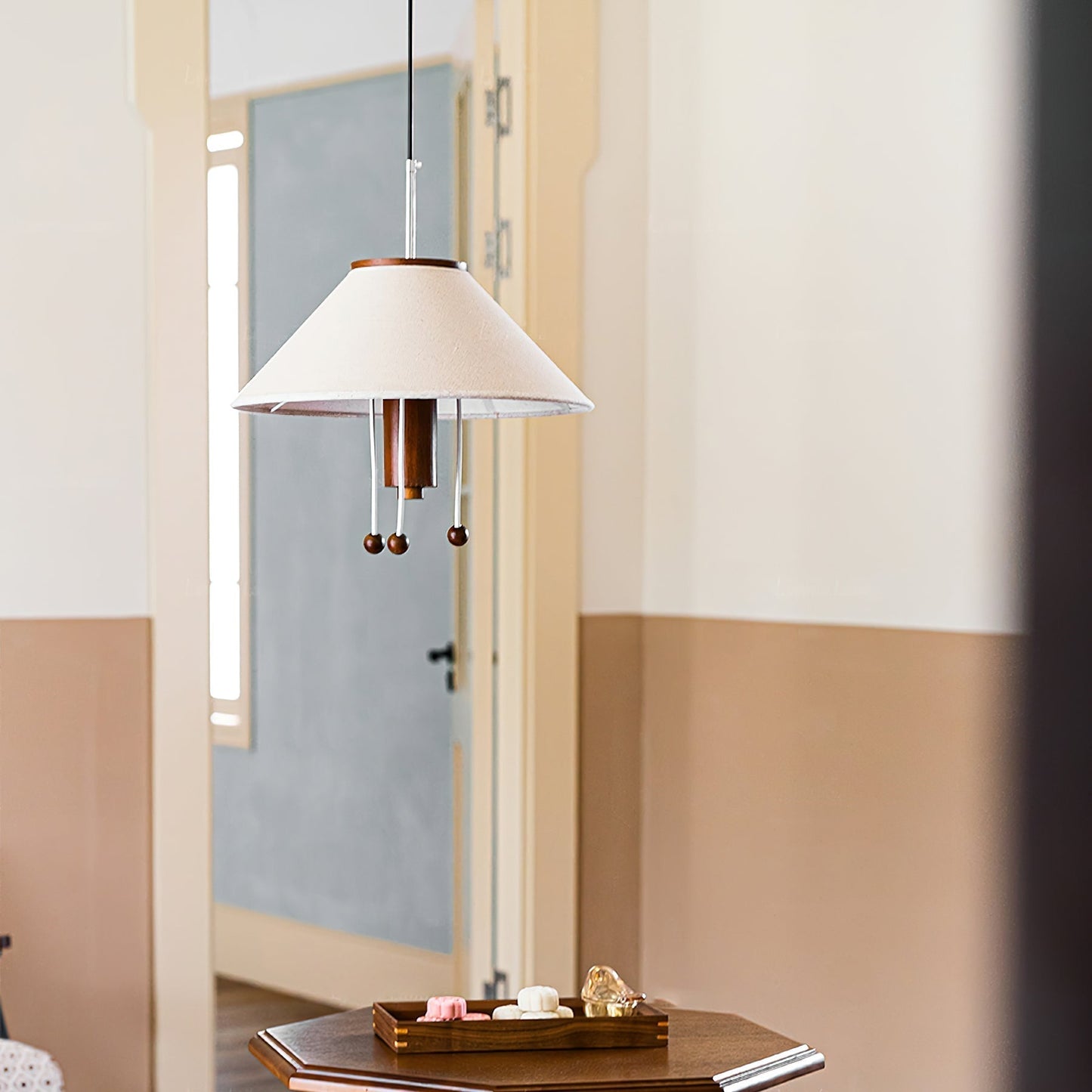 Sculptural Hanging Lamp in the Shape of an Octopus - Nautilux