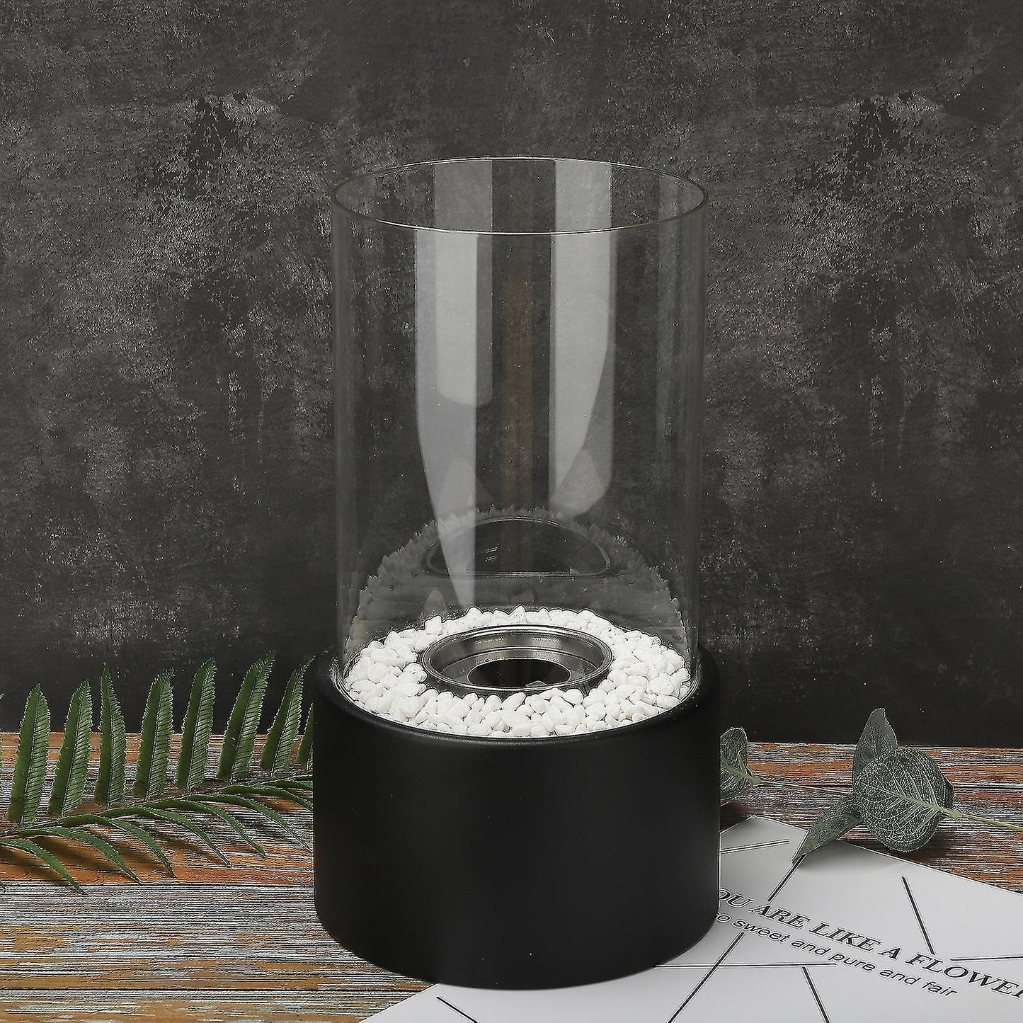 Classic Oil Lamp with Open Flame - Lumora