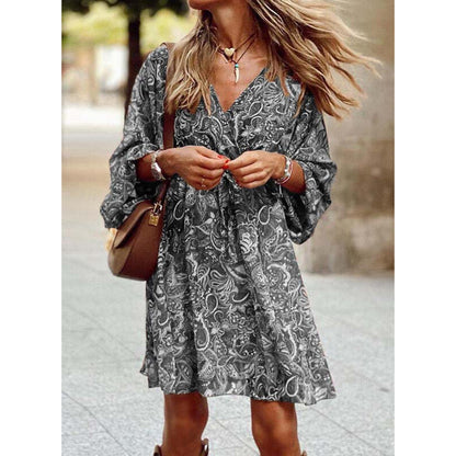 Autumnal midi dress with a tailored fit – Elina
