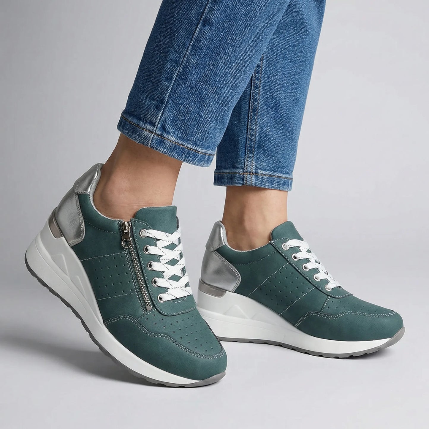 Orthopaedic Walking Shoe - Daniela