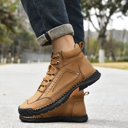 Outdoor-Inspirierter Gehschuh - Filip