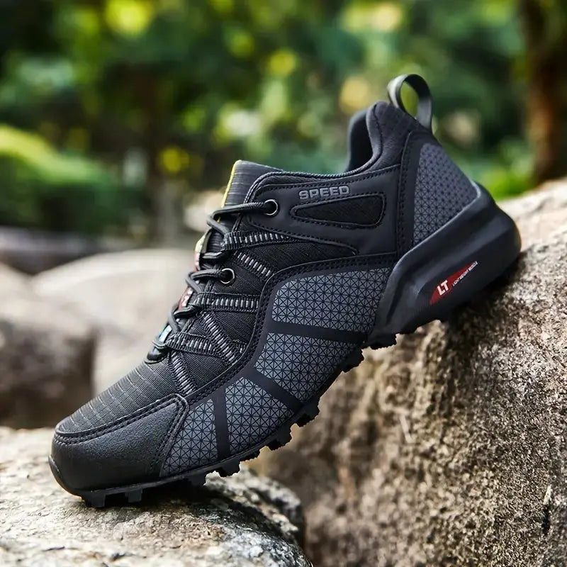 Breathable men's hiking shoes with support and comfort – TrailStep Pro