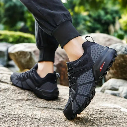 Breathable men's hiking shoes with support and comfort – TrailStep Pro