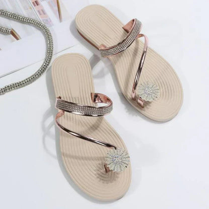 Trendy ladies' sandals with a unique snowflake detail – Arluna