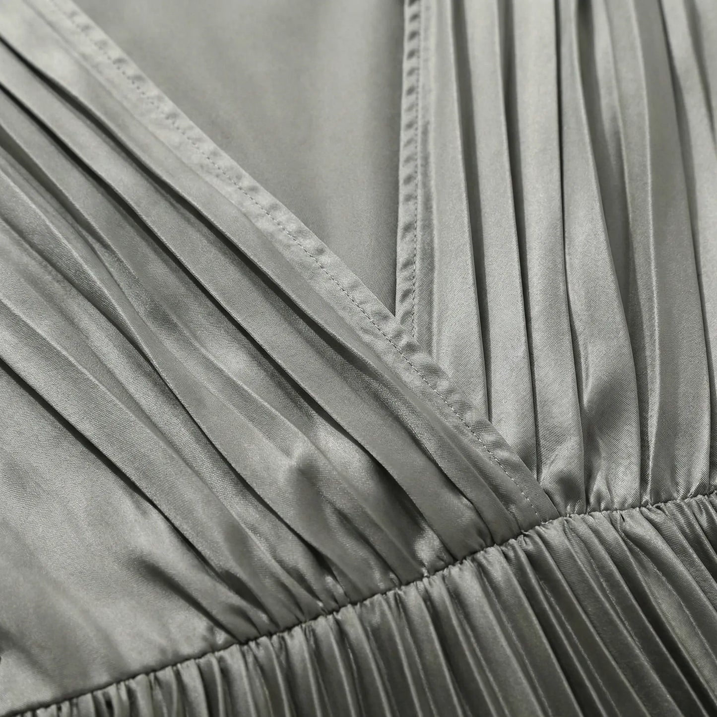 Pleated Midi Dress With V-Neckline - Sandy
